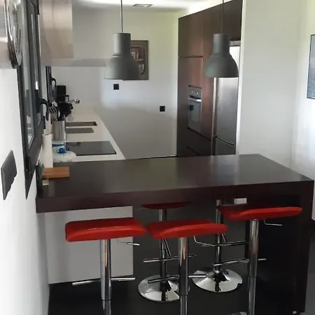 Hébergement de vacances Touron Nº1 *